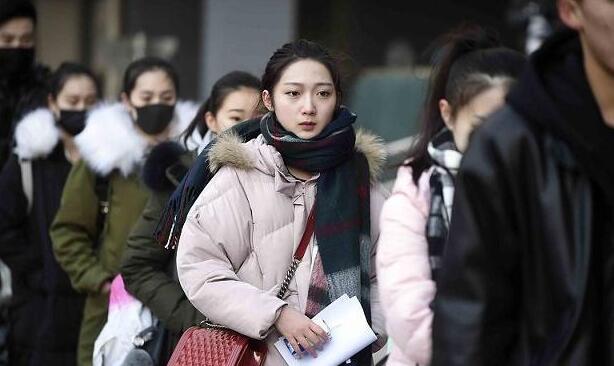 文科、理科生不参加艺考能报考艺术类院校吗？